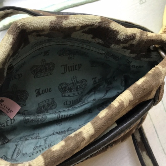 Juicy Couture Shoulder Pouch - Picture 2 of 2